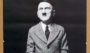 Milánó nem teszi ki a hitleres plakátot