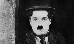 Charlie Chaplin tárgyaira csaphatnak le tisztelői