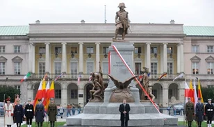Kosciuszko-emlékművet avattak Varsóban