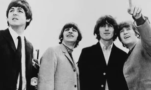 Tiltott borítójú Beatles-lemez kerül kalapács alá
