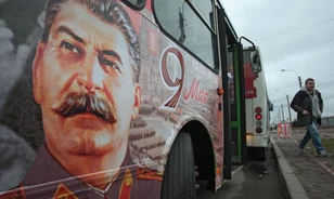Sztálin a buszokon kísért Moszkvában