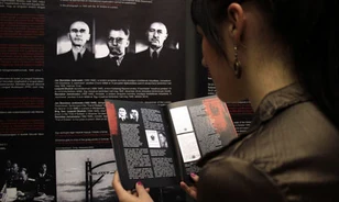 Katyn a kommunizmus barbarizmusát jeleníti meg