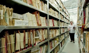 A Stasi a besúgó és az áldozat emlékezetében