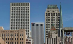 Még mindig rettegnek a WTC-re hajazó oklahomai toronyház dolgozói