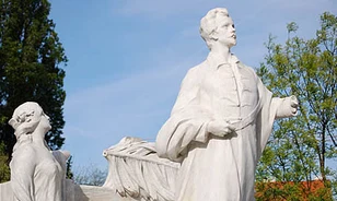 Százéves a pozsonyi Petőfi-szobor