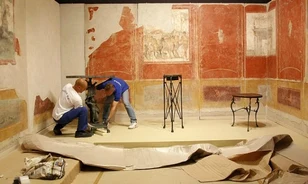 Kiállítanak egy pompeji luxusházat 