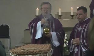 
	Régészek vitáznak az egyházzal a bicesteri csontvázak újratemetése miatt
