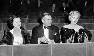 
	Félmillió dollárt ért Marilyn Monroe egyik ruhája
