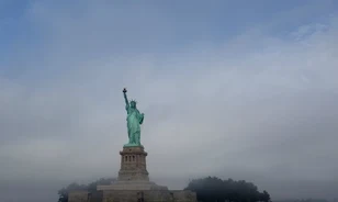 
	125 éves a New York-i Szabadság-szobor
