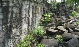 
	Veszélyben Angkor Wat elfeledett kistestvére
