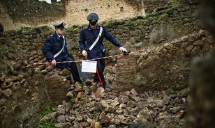 
	Kritikus a helyzet Pompejiben
