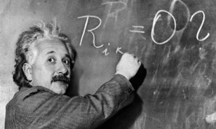 
	Einsteini agydarabok egy amerikai múzeumban

