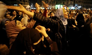 
	Mentik az Egyiptomi Intézet megégett dokumentjait
