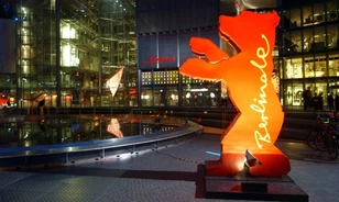
	Francia forradalomról szóló filmmel nyílik a Berlinale
