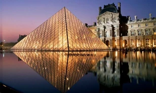 
	Iszlám szárnya lesz a Louvre-nak
