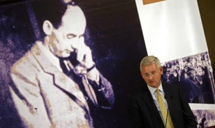 
	Wallenberget megfigyeltette a KGB?
