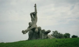 
	"Eltűntek" a zsidók a rosztovi holokauszt emlékműről
