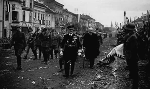 
	Mit kezdenek hőseikkel a visegrádiak?
