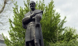 
	Felavatták Tisza István szobrát
