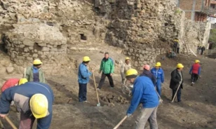 
	Ókori bronzpénzeket tártak fel Bulgáriában
