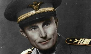 
	1943: kitörés a gyűrűből
