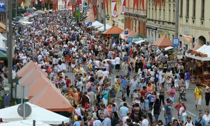 
	Százezer látogatót várnak Savariába
