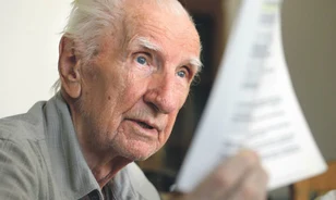 
	A levéltárban nincs nyoma Csatáry büntetőügyének
