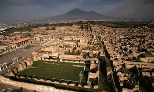 
	Újabb villát zártak le Pompejiben
