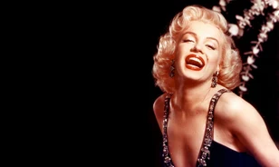 
	Marilyn Monroe-képeket árvereztek el Varsóban
