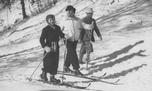 
	A gondviselés küldöttének tartotta Mussolinit a pápa
