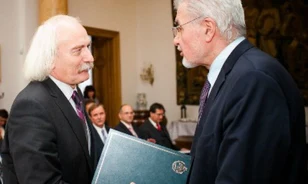 
	Fodor Pál az MTA Bölcsészettudományi Kutatóközpontja élén
