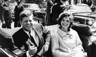 
	Nem magányos merénylő ölhette meg JFK-t
