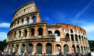 
	Késik a római Colosseum helyreállítása
