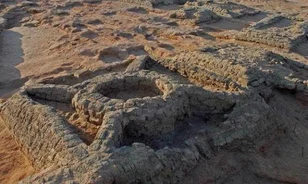 
	Ősi piramisokat találtak Szudánban
