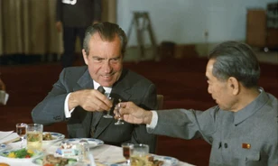 
	10 tény az italozó hírességekről
