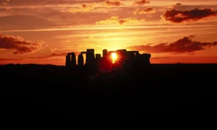 
	Temető volt Stonehenge?
