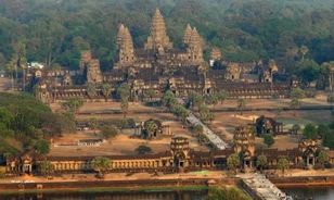 
	Érintetlen templomokat rejthet egy most talált ősi kambodzsai város
