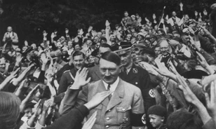
	Nyolc ok, amiért Hitler elvesztette a háborút
