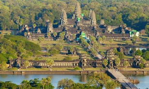 
	Sokkal nagyobb volt Angkor területe
