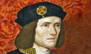 
	Drága temetést kap III. Richard
