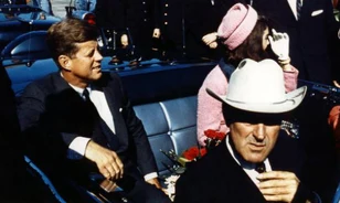 
	Egy másnapos ügynök golyója is eltalálhatta JFK-t
