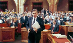 "Addig szolgálok, amíg a nemzetnek haszna van belőle"
