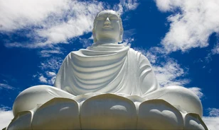 Ellopták Kambodzsa egyetlen Buddha-ereklyéjét 
