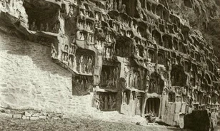 Ősi Buddha-szobrokra bukkantak Kínában
