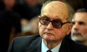 Meghalt Jaruzelski
