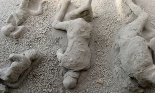Videó a harmincas évekbeli pompeji ásatásokról
