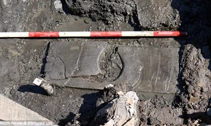 Egyedülálló vécédeszkát találtak Hadrianus falánál
