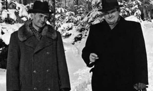 Házelnöki javaslat Henryk Slawik és id. Antall József emlékére
