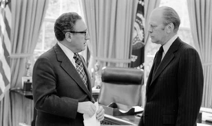 Kissinger lebombázta volna Kubát
