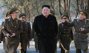Miért megy a világháborús megemlékezésre Kim Dzsong-un?
